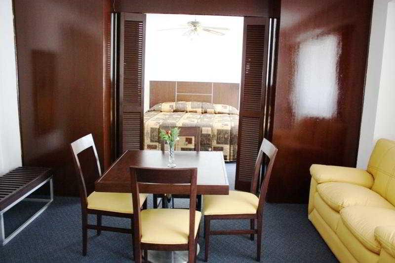 Hotel Ambassador โชลูลา ภายนอก รูปภาพ